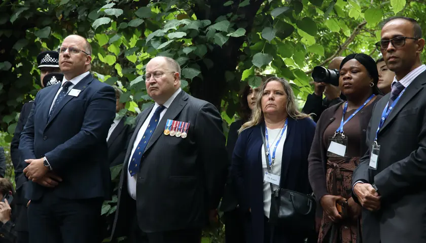 7 7 20 Year Anniversary Memorial 9F1A1169